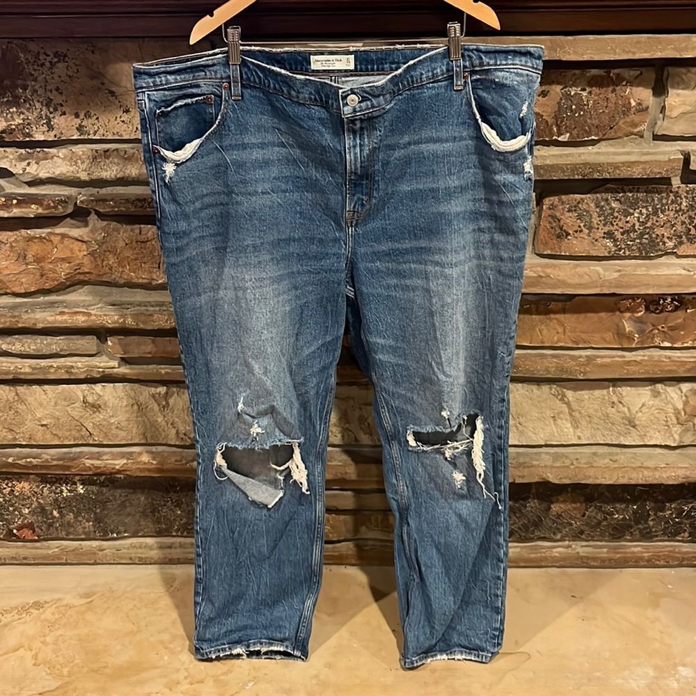 Abercrombie & Fitch 90s Straight Ultra High Rise Jeans